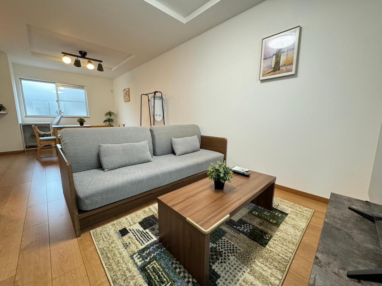 Erapos House Imamiya * 大阪市
